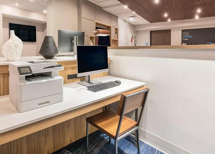 Express & Havasu - London Bridge By Ihg Lake Havasu City