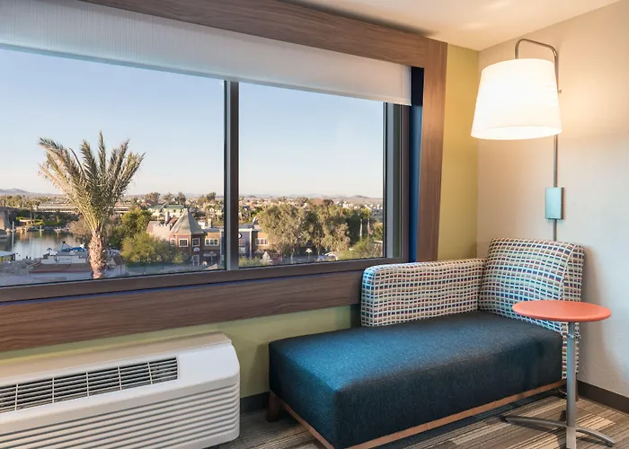 Express & Havasu - London Bridge By Ihg Hotel 3*