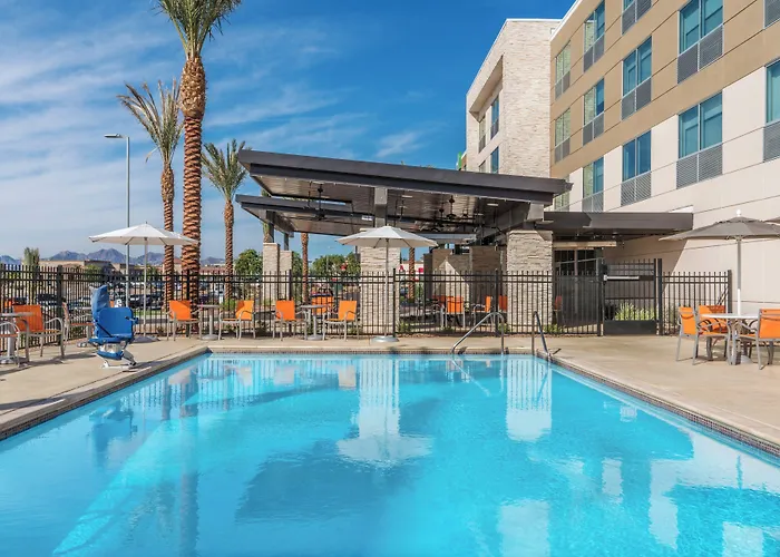 Express & Havasu - London Bridge By Ihg Hotel Lake Havasu City